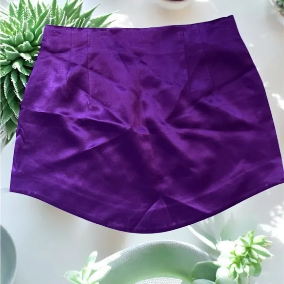 Zara Purple Satin Effect High Waist Mini Skirt Skirt Blogger Fave Size Large - Picture 2 of 5